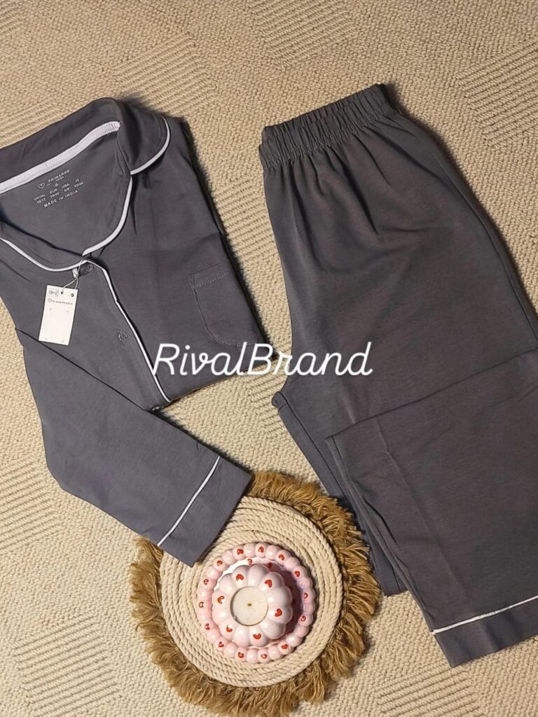 بيجامة حريمي زراير كم Primark -لون جراي غامق